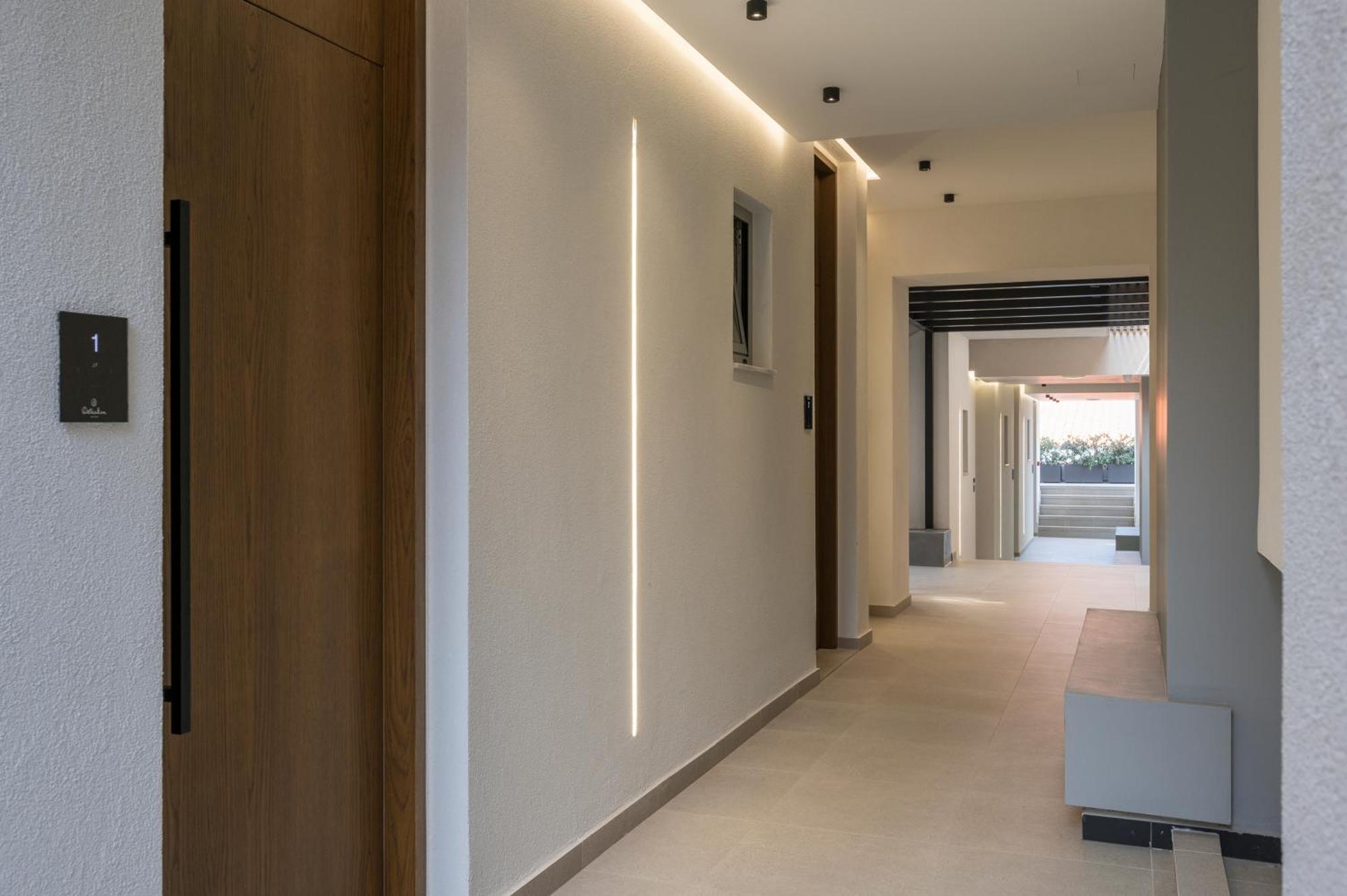 Ostrakon Suites Agia Marina Extérieur photo
